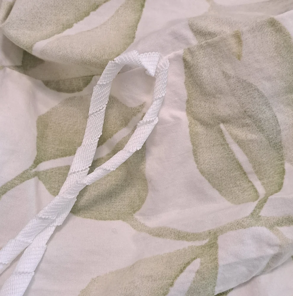 Pottery Barn Naturals Overlapping Leaves Duvet Cover KING